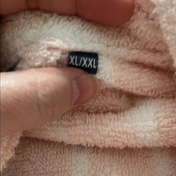 Brooklinen Super-Plush Robe - Picture 8 of 8